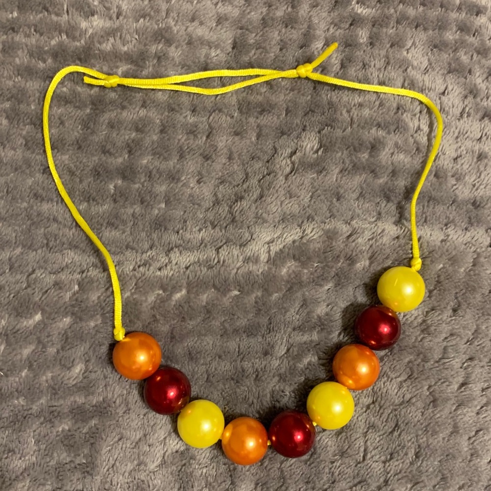Bubble gum necklace